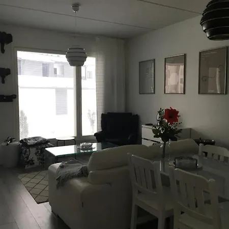 Apartment Poukamankatu 14 * 库奥皮奥